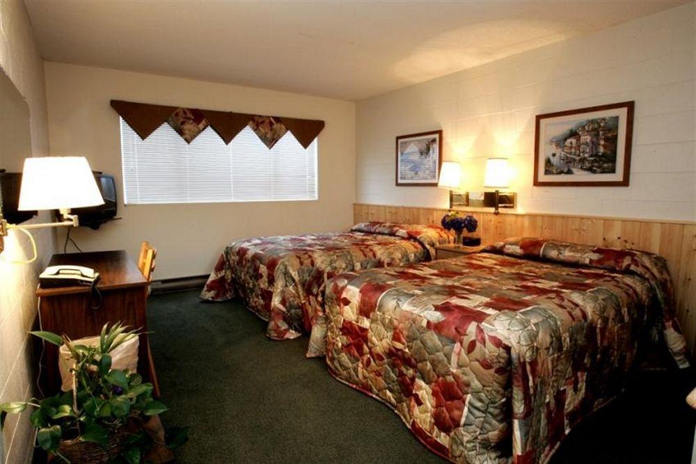 Pacific Rim Motel Ucluelet Exterior foto